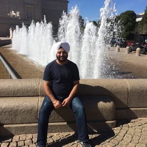 Meet your Posher, Ravinder